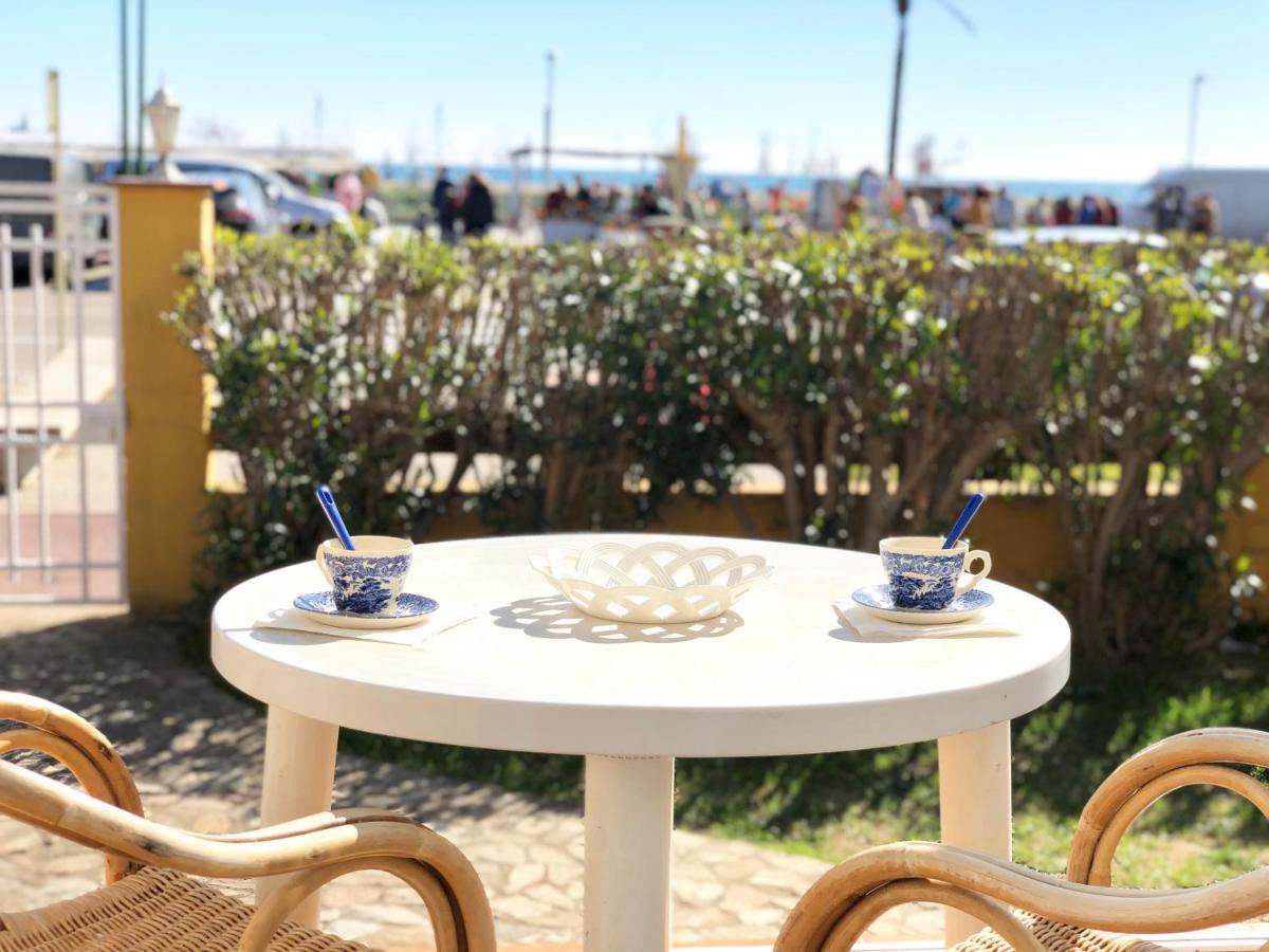 Apartament Amb Jardi A La Platja D'Ampuriabrava Exterior foto